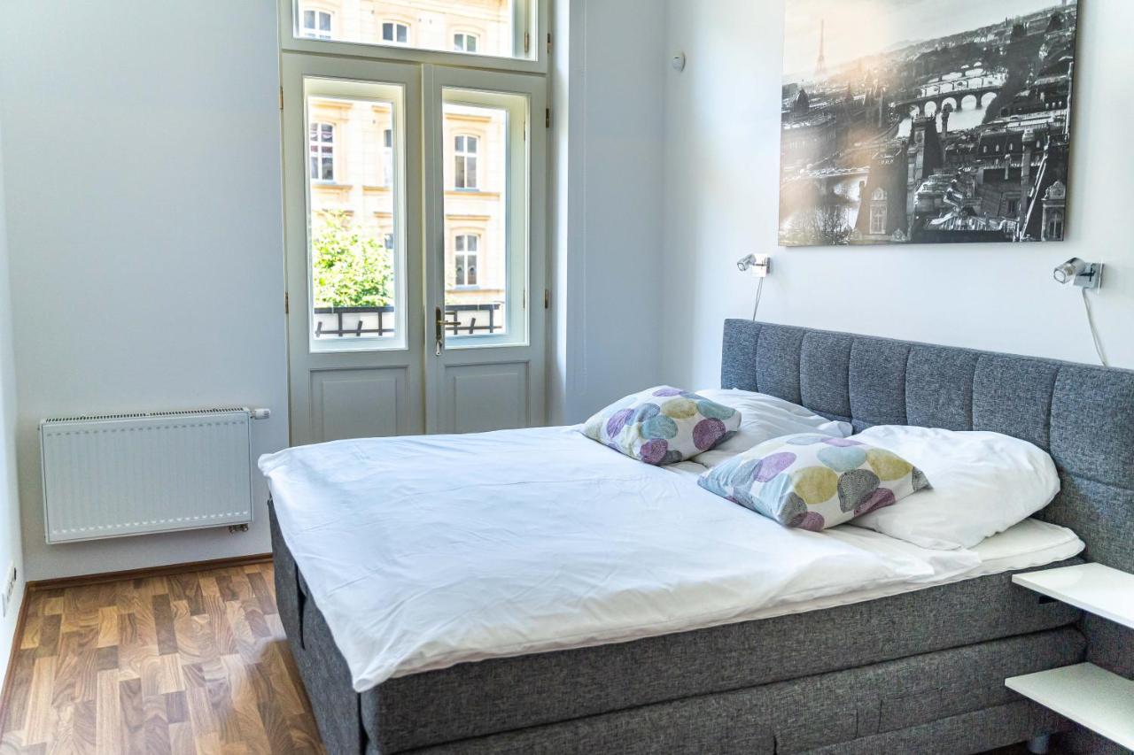 Apartments Valencia Karlovy Vary Exterior photo
